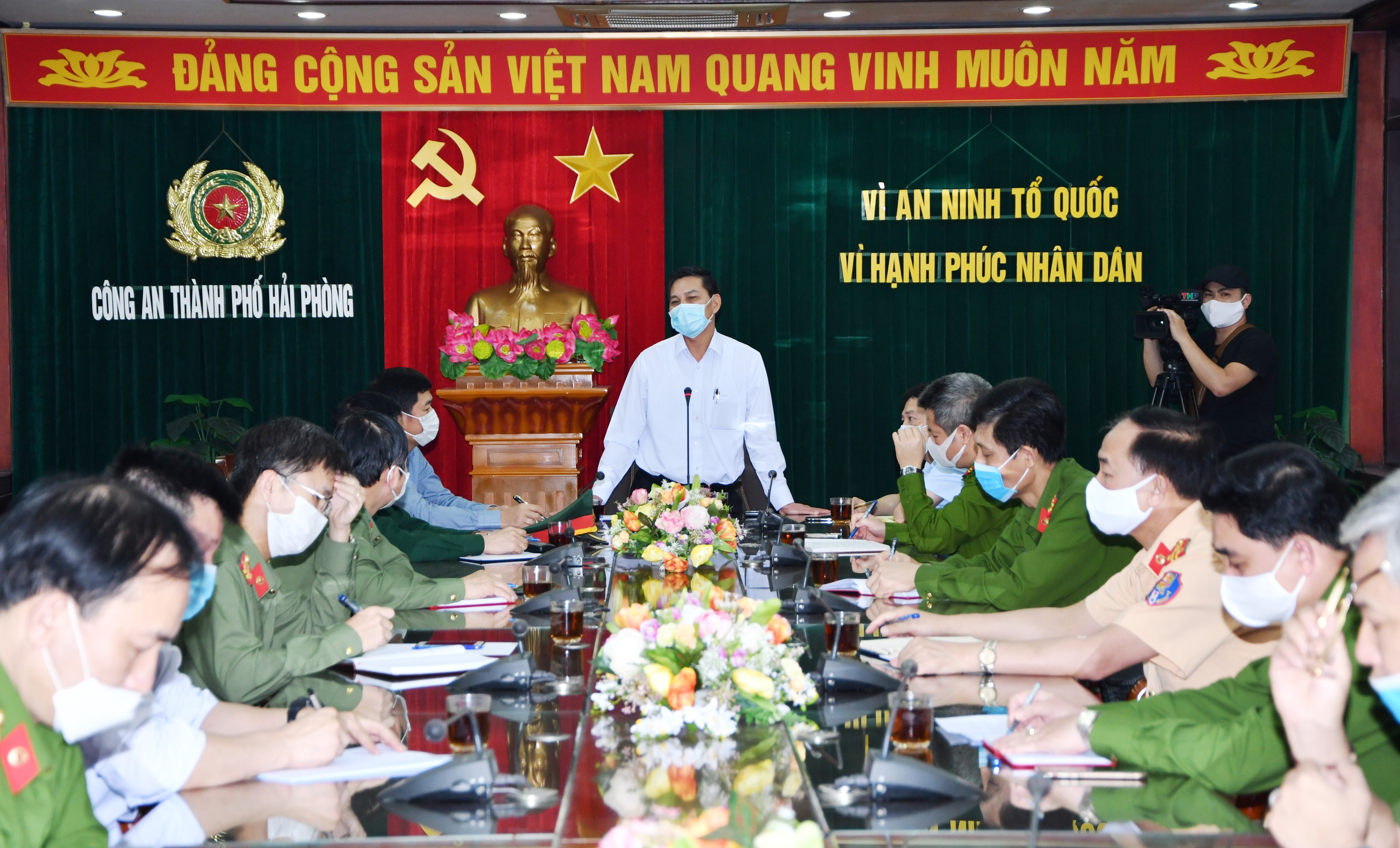 Huy động tối đa nhân lực, phương tiện phục vụ tuần tra chốt điểm sau 22h hàng ngày